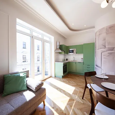 Zachar Apartment *
