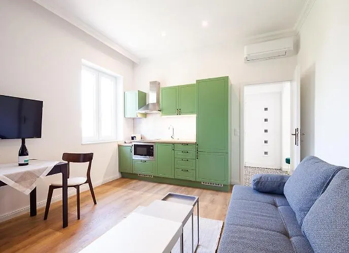 Zachar Apartament *